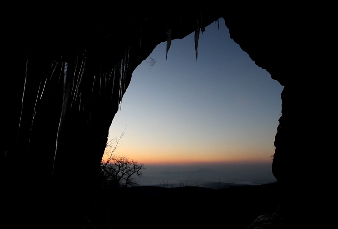 Legény-barlang, naplemente